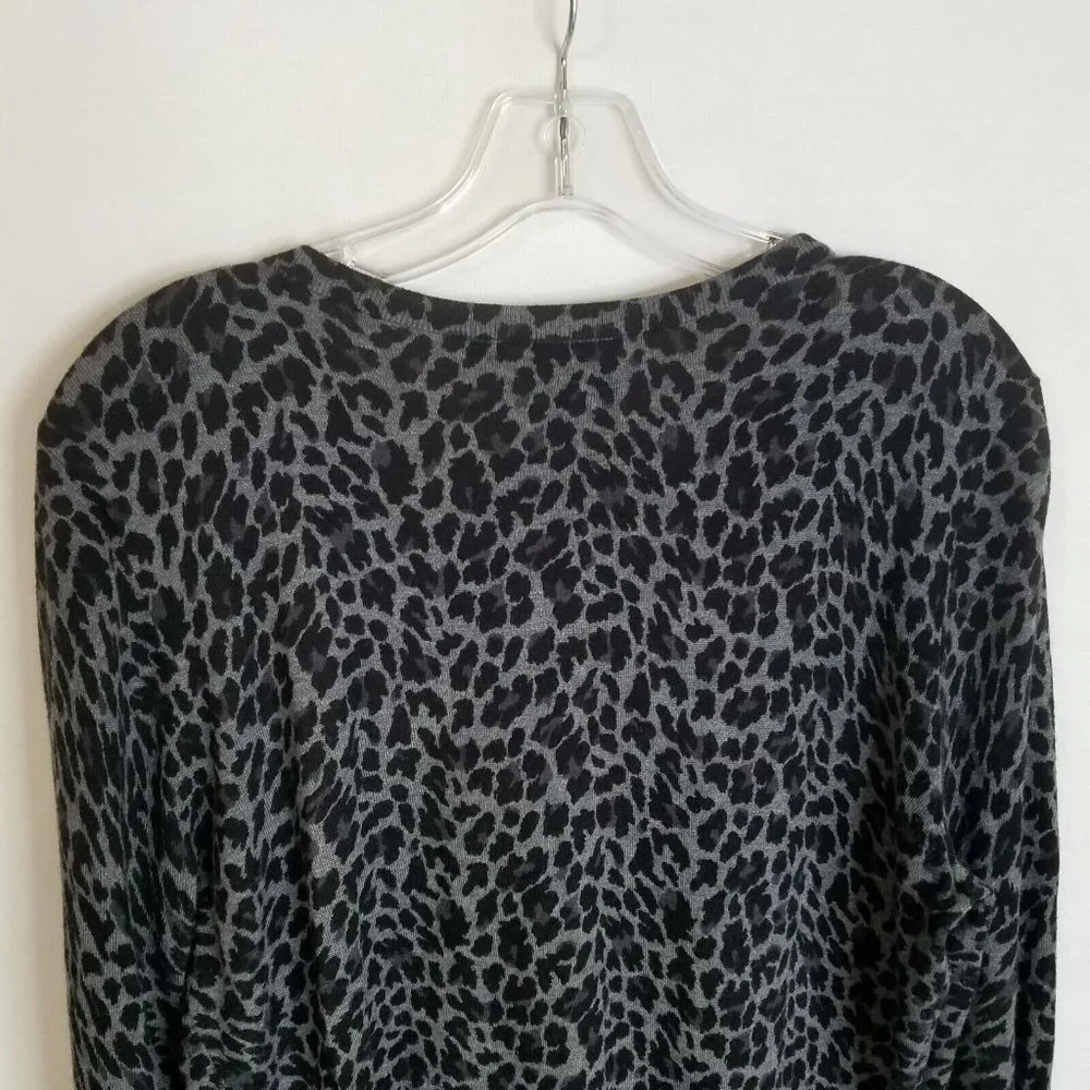 Amber‎ Sun Womens Black Grey Leopard Button Front Cardigan Sweater Size Large